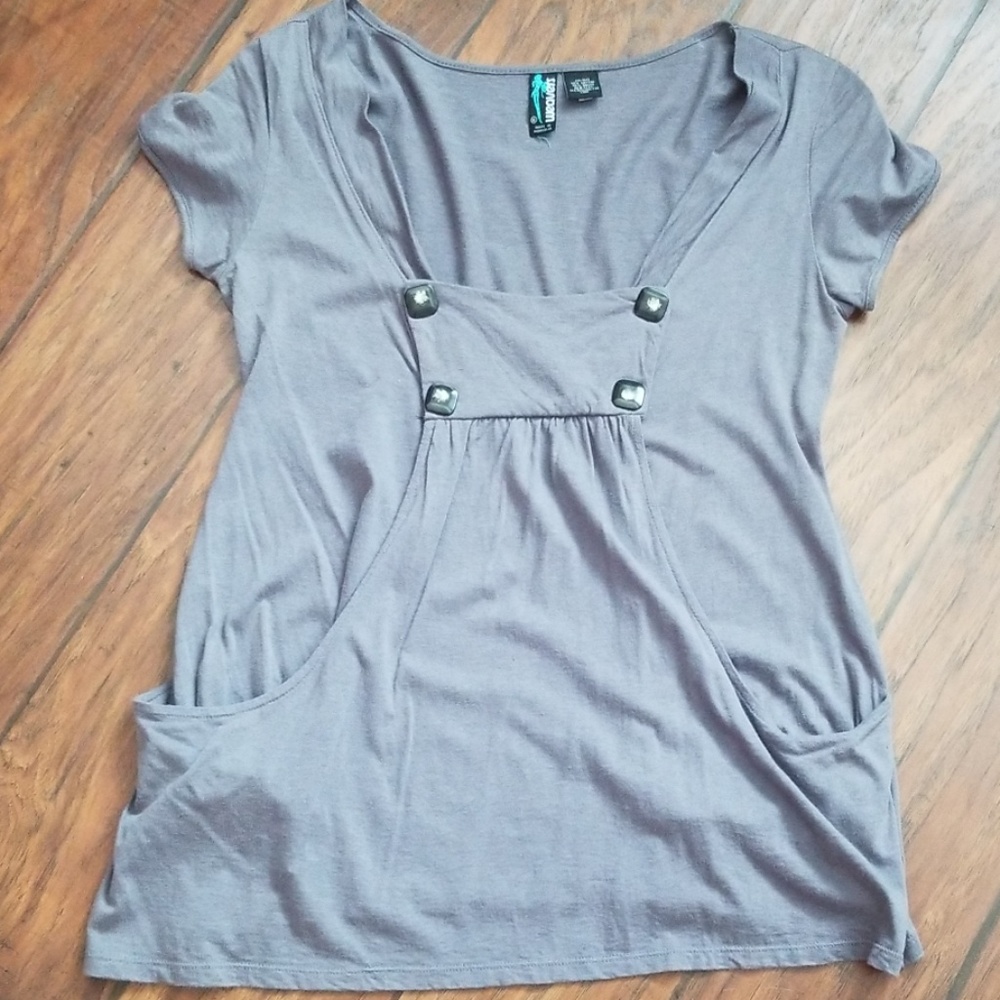 Juniors top